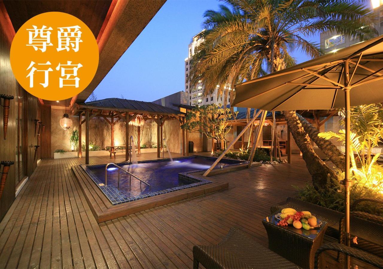 Lanshy Motel Taichung Extérieur photo