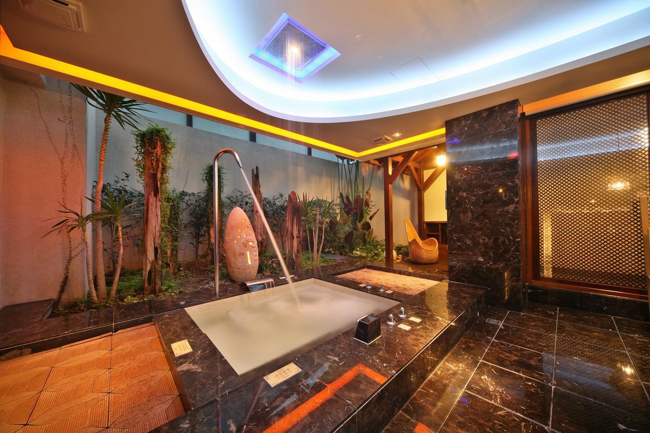 Lanshy Motel Taichung Extérieur photo